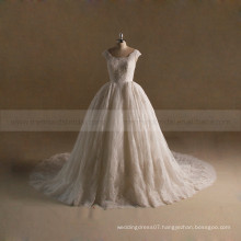 Wonderful Queen Ball Gown Lace Beaded Wedding Dress With Long Train